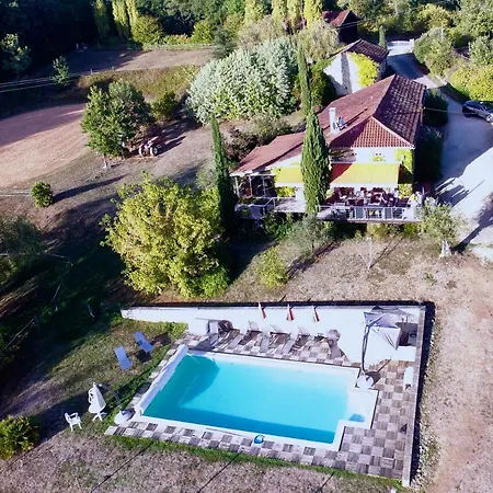 La Ferme De Pouzatel Proche Bonaguil Holiday home Fumel